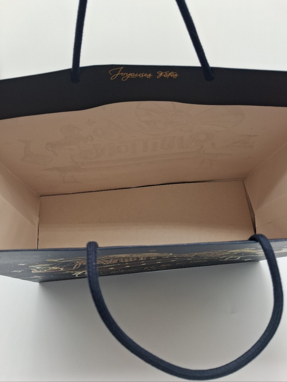 LOUIS VUITTON Joyeuses Fêtes Holiday Carousel Gift Bag & Tag - Picture 2 of 14